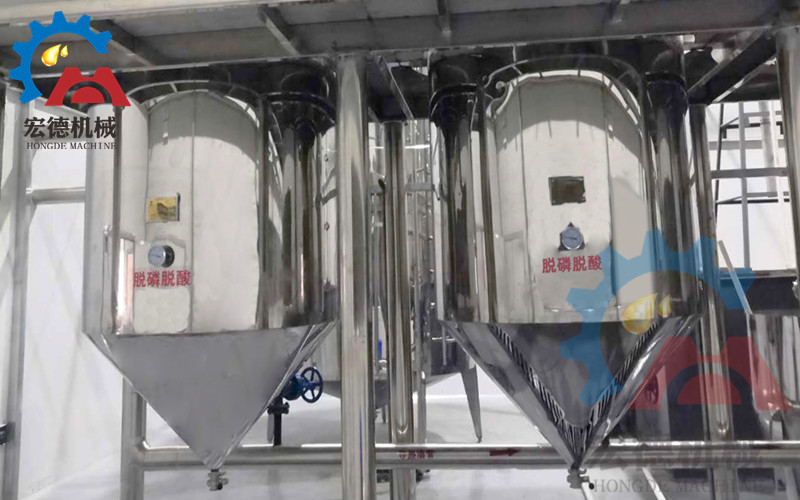 <a href=http://dreamgarden.cn/jinglian/ target=_blank class=infotextkey>精煉油設(shè)備</a>脫膠脫酸罐