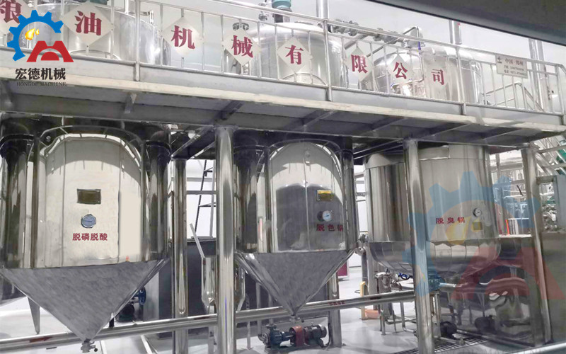 <a href=http://dreamgarden.cn/jinglian/ target=_blank class=infotextkey>精煉油設(shè)備</a>