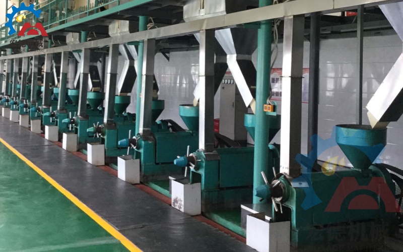 宏德榨油生產(chǎn)線客戶現(xiàn)場