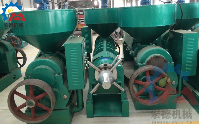 螺旋榨油機(jī)發(fā)貨現(xiàn)場